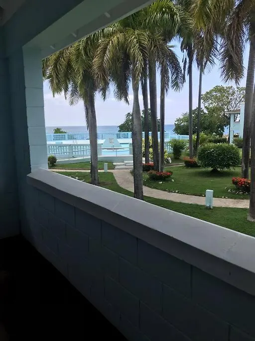 Negril Condo By The Beach Apt. 194 Point Village 0*,